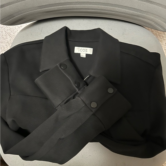 COS Cropped Women’s Jacket - Picture 5 of 6